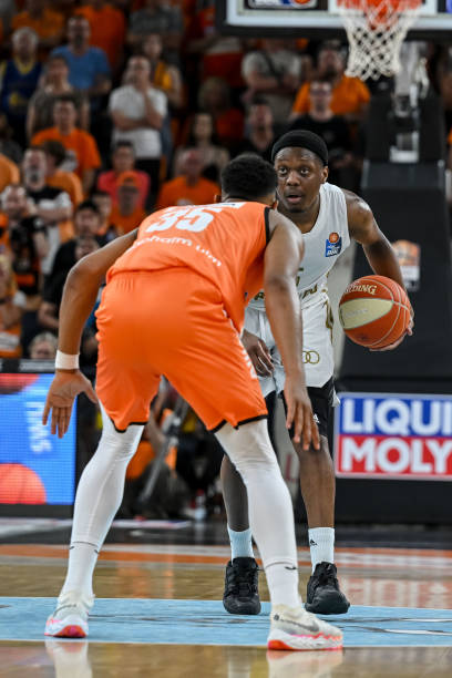 形成突破口 形成突破口