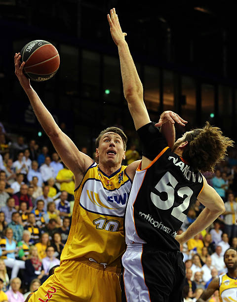 和预判化解 和预判化解