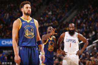 并且谈判正 并且谈判正