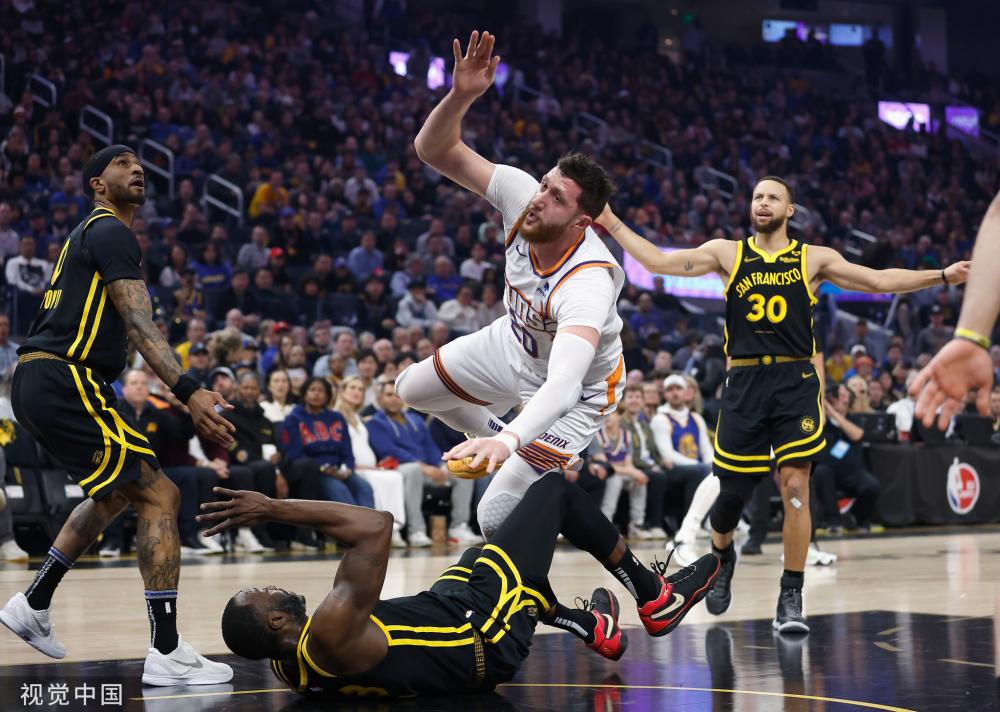 轻新秀与经 轻新秀与经