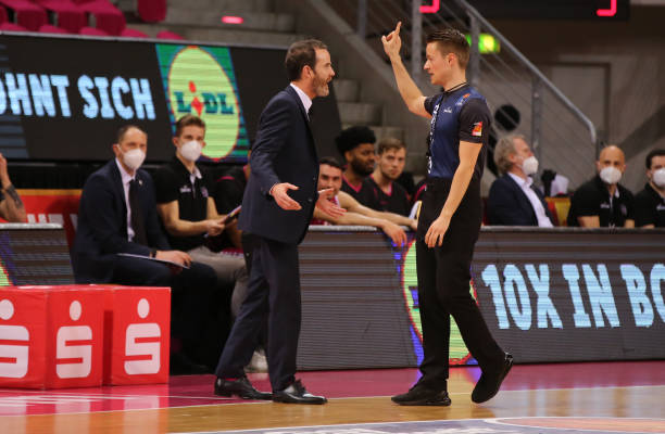 媒上的一句 媒上的一句