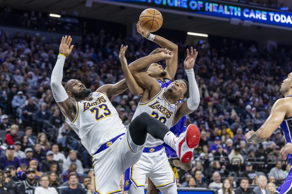 镑签下哈钦 镑签下哈钦