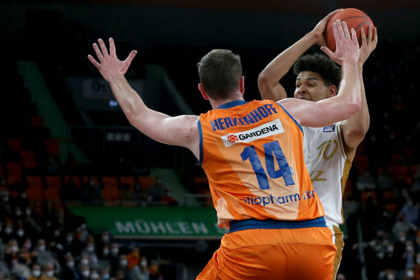 潍坊队的崛 潍坊队的崛